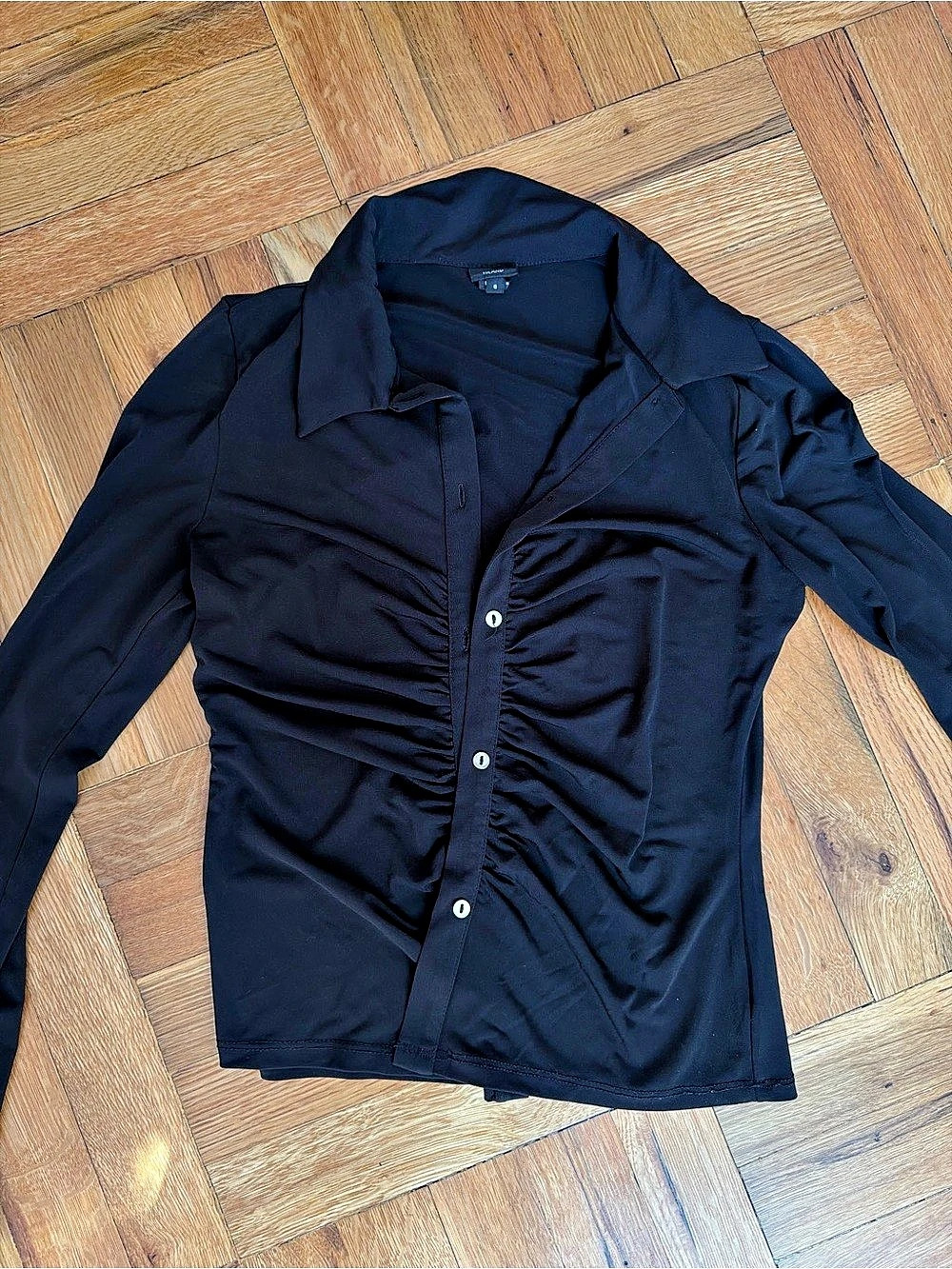 Black Ruched Button Front Top - Picture 3 of 4